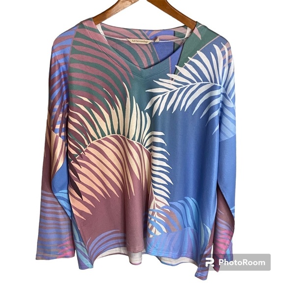 SOFT SURROUNDINGS / Tropical Floral Print V-neck Long Sleeve Sweater Size PXL - Picture 1 of 9
